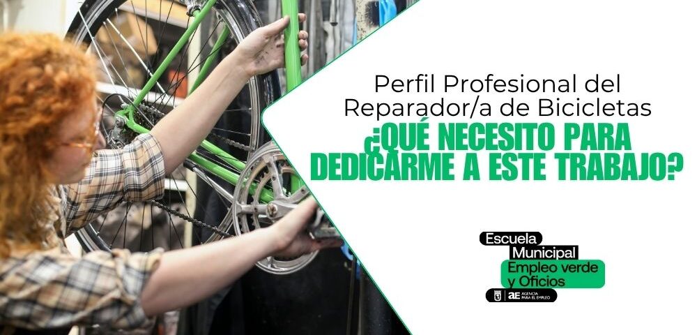 mujer-arreglando-bicicleta